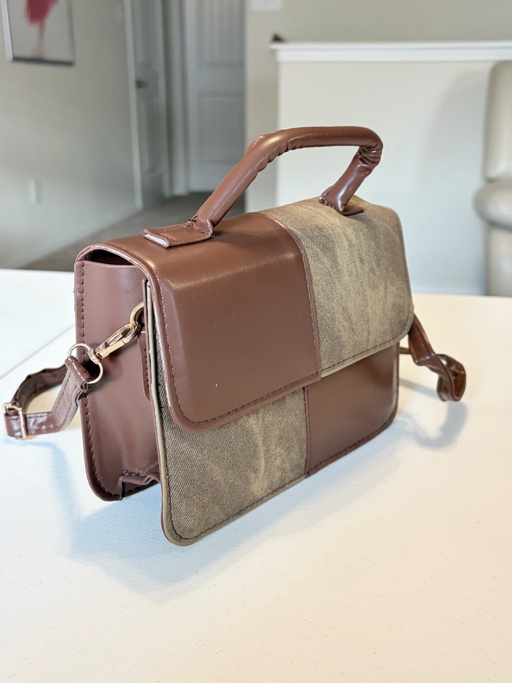 Brown Patchwork Top-Handle Crossbody Bag. - Picture 4 of 5